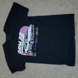 Car black shirt